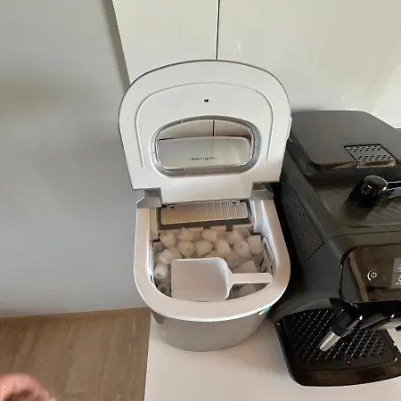 Kolorowy Balia Z Hydromasazem W Tarasie Na Wylacznosc Prázdninový dům Kopań