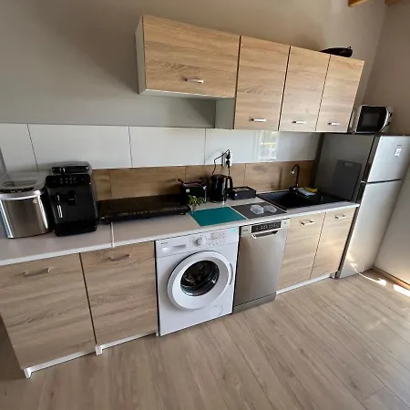 Kolorowy Balia Z Hydromasazem W Tarasie Na Wylacznosc Casa vacanze