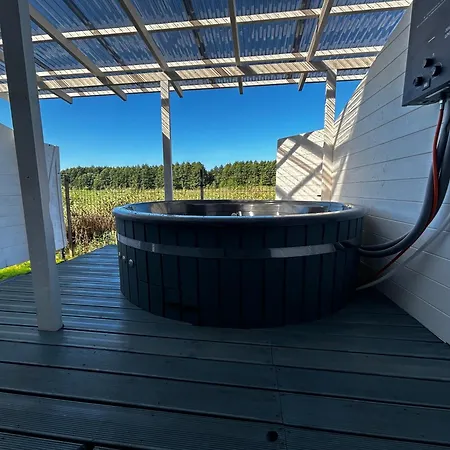 Kolorowy Balia Z Hydromasazem W Tarasie Na Wylacznosc *