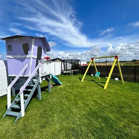 Kolorowy Balia Z Hydromasazem W Tarasie Na Wylacznosc *