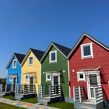 Kolorowy Balia Z Hydromasazem W Tarasie Na Wylacznosc * Kopań