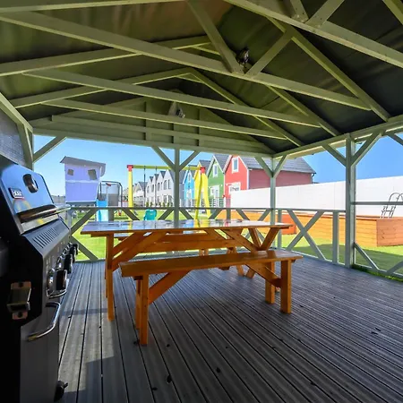 Сasa de vacaciones Kolorowy Balia Z Hydromasazem W Tarasie Na Wylacznosc *