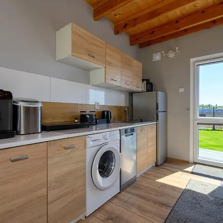 Kolorowy Balia Z Hydromasazem W Tarasie Na Wylacznosc Prázdninový dům *